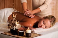 Massagem com Aromaterapia