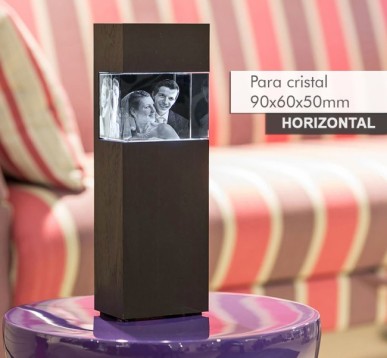 Cristal Horizontal - 90x60x50mm - 1 a 3 pessoas + Coluna de Luz NANICO