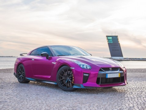 Conduzir um Nissan GT-R em Lisboa