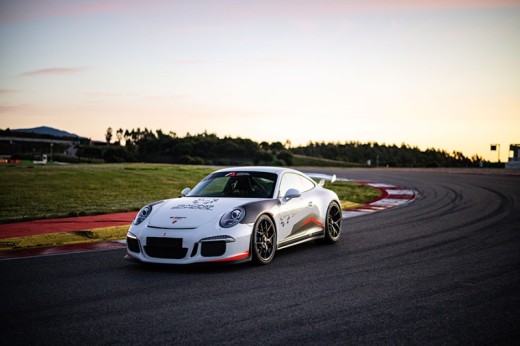 Porsche 911 GT3 no Autódromo Internacional do Algarve