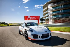 Porsche 911 GT3 no Autódromo Internacional do Algarve