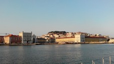 Sunset em Catamaran no Rio Tejo c/ Champagne p/2