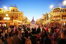 Disneyland® Paris : 2 billets enfant - 4 jours 2 parcs - (3-11ans)