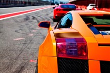 Conduz um Ferrari F430 F1 + Lamborghini Gallardo em circuito