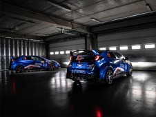 Hot Laps num Honda Civic Type R