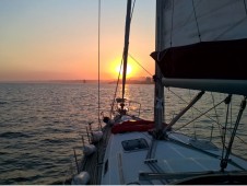 Passeio Sunset em Veleiro no Rio Tejo em Exclusivo p/2