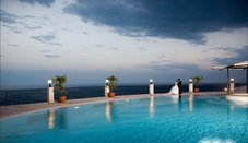 Weekend romantico in spa a Taormina