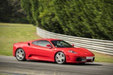 Ferrari F430 no circuito de Braga