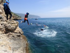 Coasteering no Portinho da Arrábida