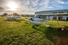 Voo de Iniciação à Pilotagem (20min) em Paris