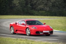 Ferrari F430 no circuito de Braga