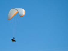 Voo de Parapente na Costa de Lisboa