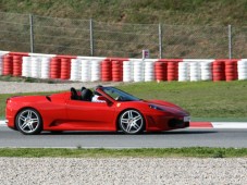 Conduzir um Ferrari F430 | 3 Voltas em Circuito