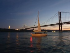 Veleiro Privado no Rio Tejo - Lisboa