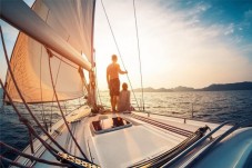 Paseo Romantico en Velero Privado en Barcelona (3h) - 2 personas