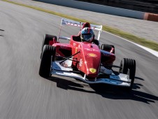 Conduzir um Fórmula 3 Ferrari | 2 ou 4 voltas em Circuito de Espanha