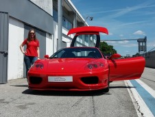 Experiência Ferrari Copiloto em Braga