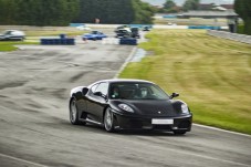 Conduzir um Ferrari F430 no Autódromo de Braga