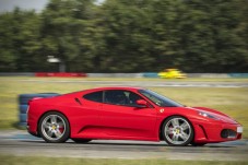 Ferrari F430 no circuito de Braga