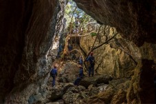 Cavernas Verticais - Caverna do Médico