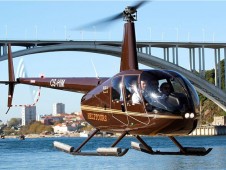Passeio de Helicóptero no Porto para até 3 pessoas