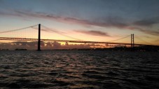 Passeio de Veleiro ao Por-do-Sol no rio Tejo p/2