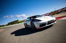Porsche no Autódromo Internacional do Algarve