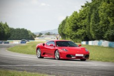 Ferrari F430 no circuito de Braga