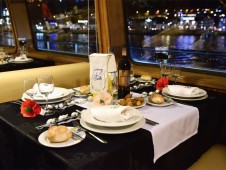 Francesinha a Bordo no Rio Douro