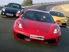 Conduzir 3 Super Carros Desportivos | 6 voltas em Circuito