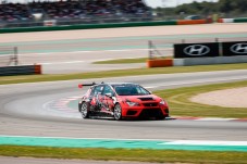Conduzir um Seat León MK3 em circuito