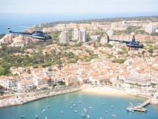 Voo em Helicóptero Privado sobre a Baía de Cascais