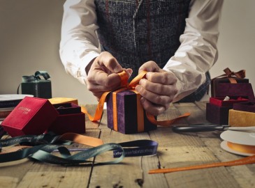 Prendas de Aniversário Originais para ELE