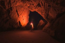 Explorar Cavernas e Minas